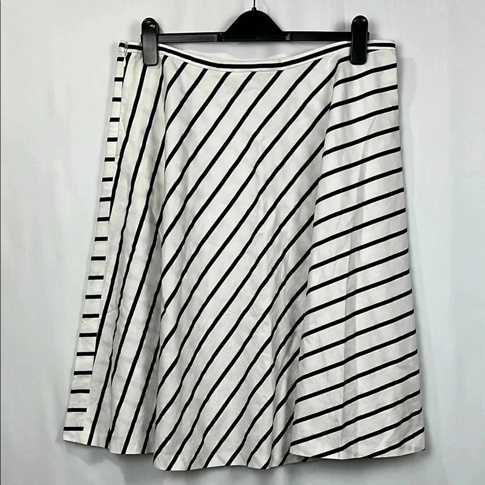 Lauren Ralph Lauren Womens Skirt 14 Back/White Asym Stripe Side Zip Swingy Fun